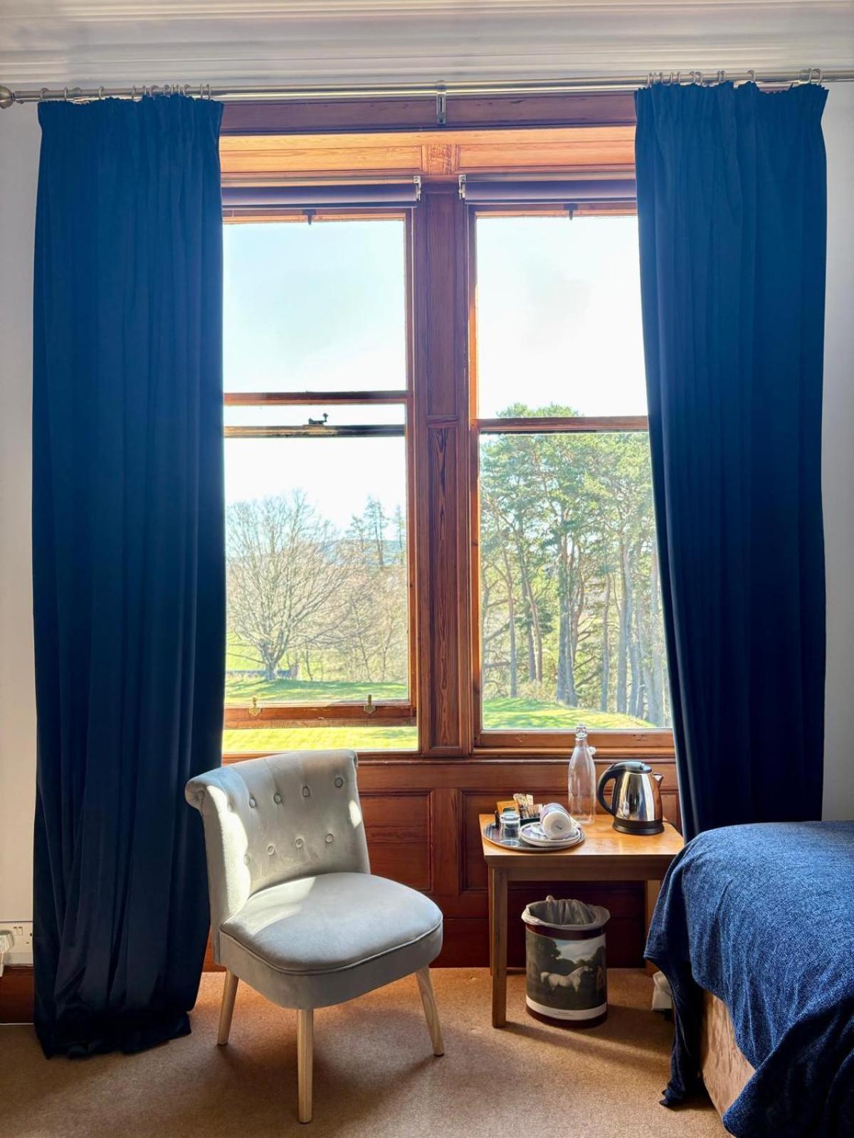 Dalrachney Lodge Carrbridge Rum bild