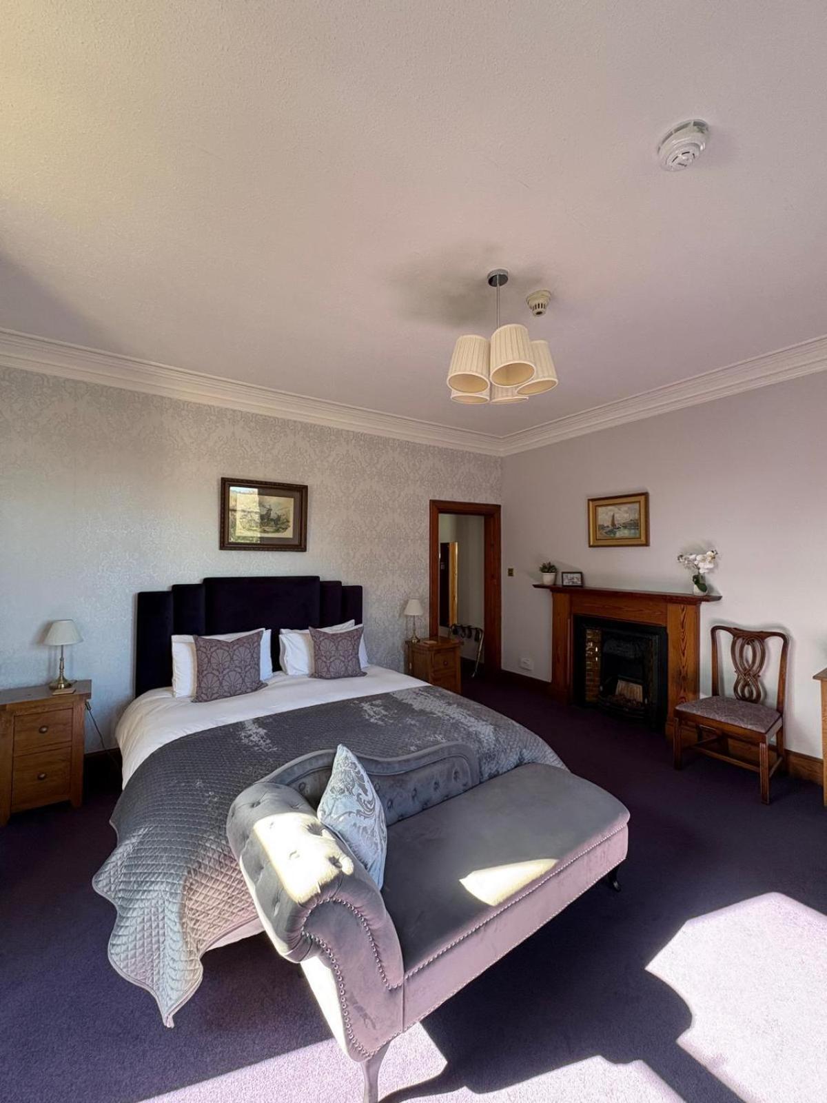 Dalrachney Lodge Carrbridge Rum bild
